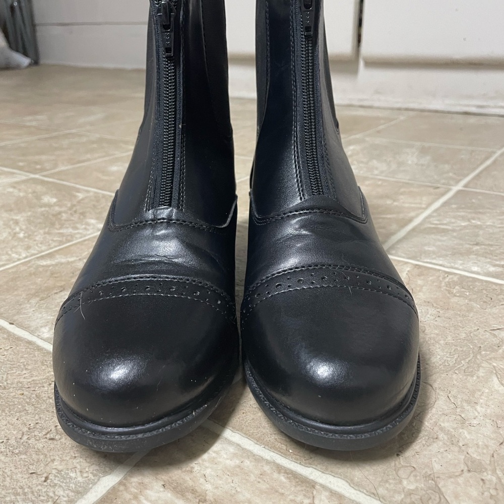 BaseQ women's paddock boots